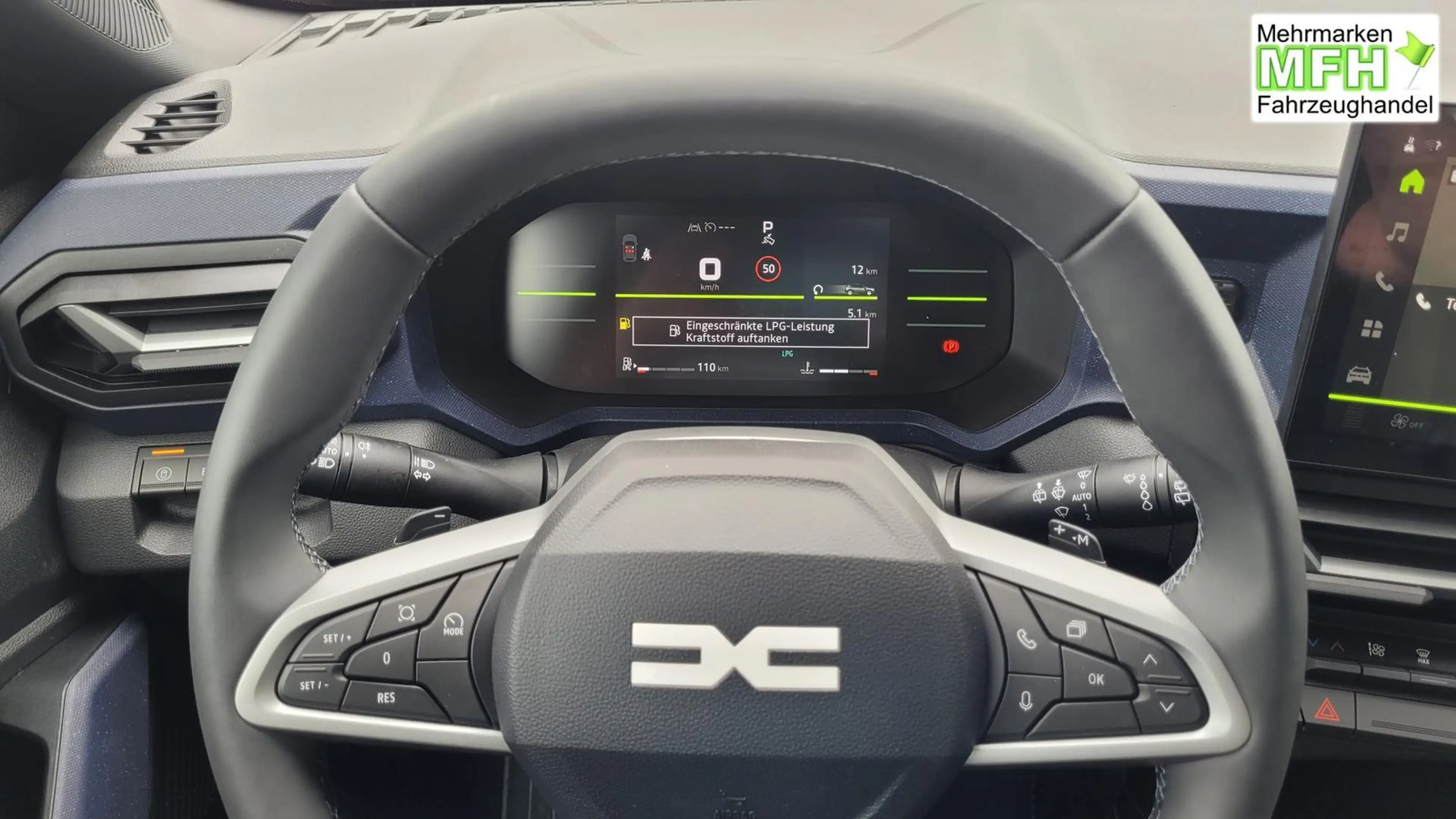Dacia Duster Expressiom LPG 120 PS AT | Carplay Sitz+Lnkrdhe... — photo 14