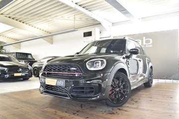 2.0, JCW, PANO, HARMAN/K, HEAD-UP, CAMERA, CARPLAY
