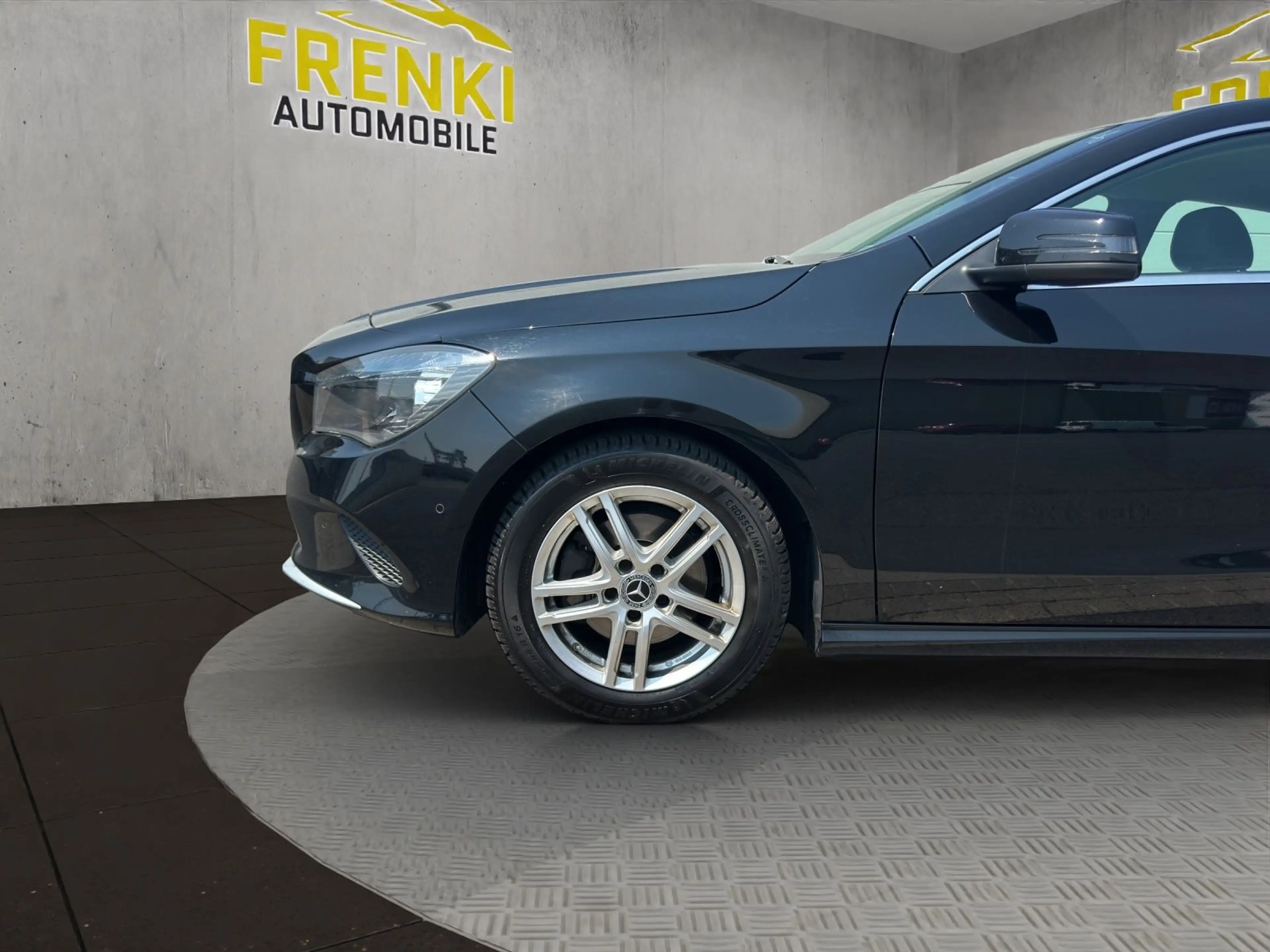 Mercedes-Benz CLA 200 CLA -Klasse Shooting Brake CLA 200 CDI / d — photo 5