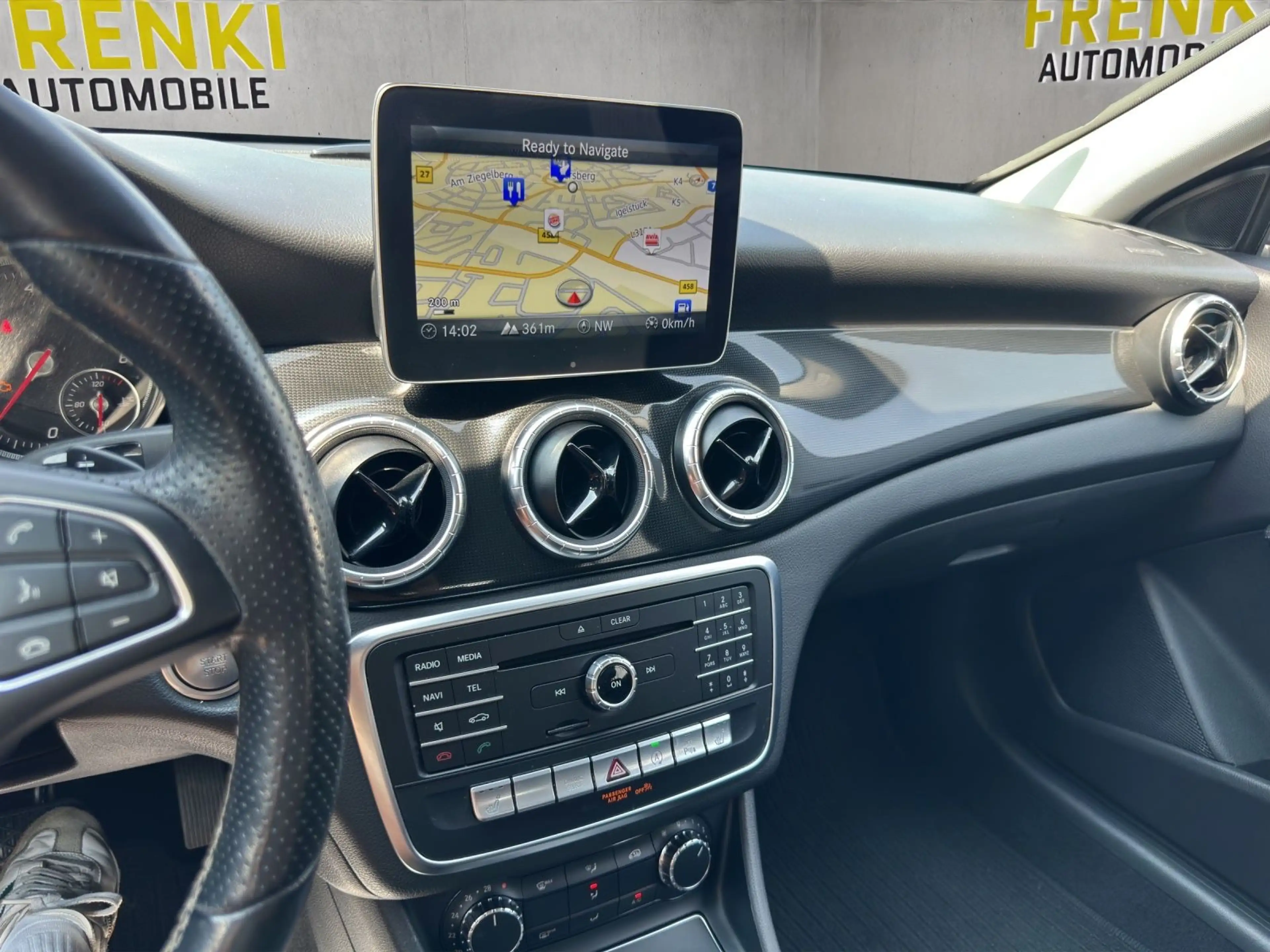 Mercedes-Benz CLA 200 CLA -Klasse Shooting Brake CLA 200 CDI / d — photo 13