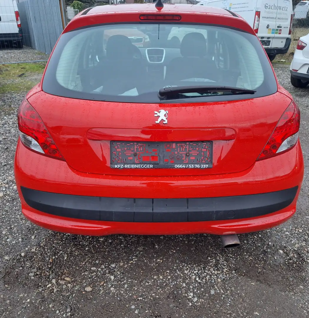 Peugeot 207 207 Active 1,6 HDi 90 FAP Active - 2