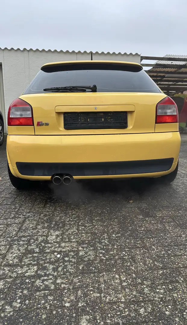 Audi S3 1.8 T quattro - 1