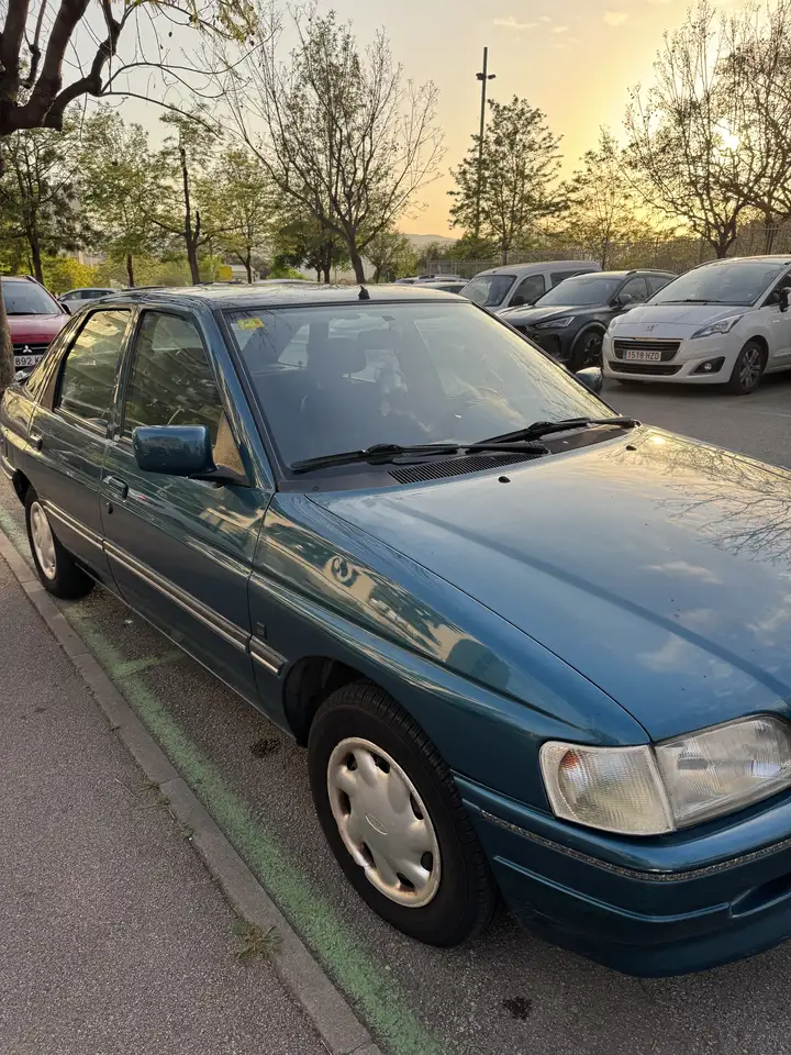 Ford Escort 1.6 Z 16v Atlanta Ghia, foto 4