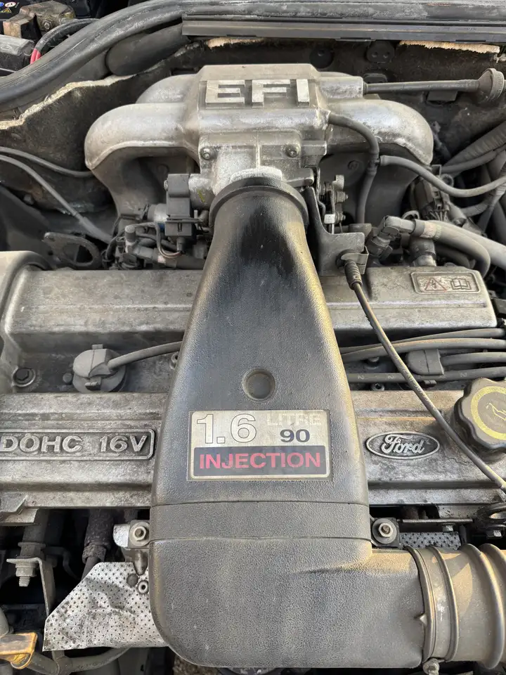 Ford Escort 1.6 Z 16v Atlanta Ghia, foto 11