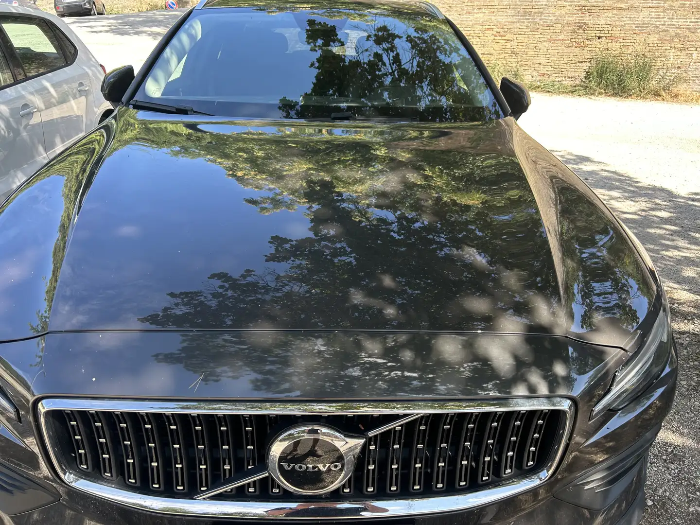 Volvo V60 Cross Country 2.0 b4 Plus awd auto - 1