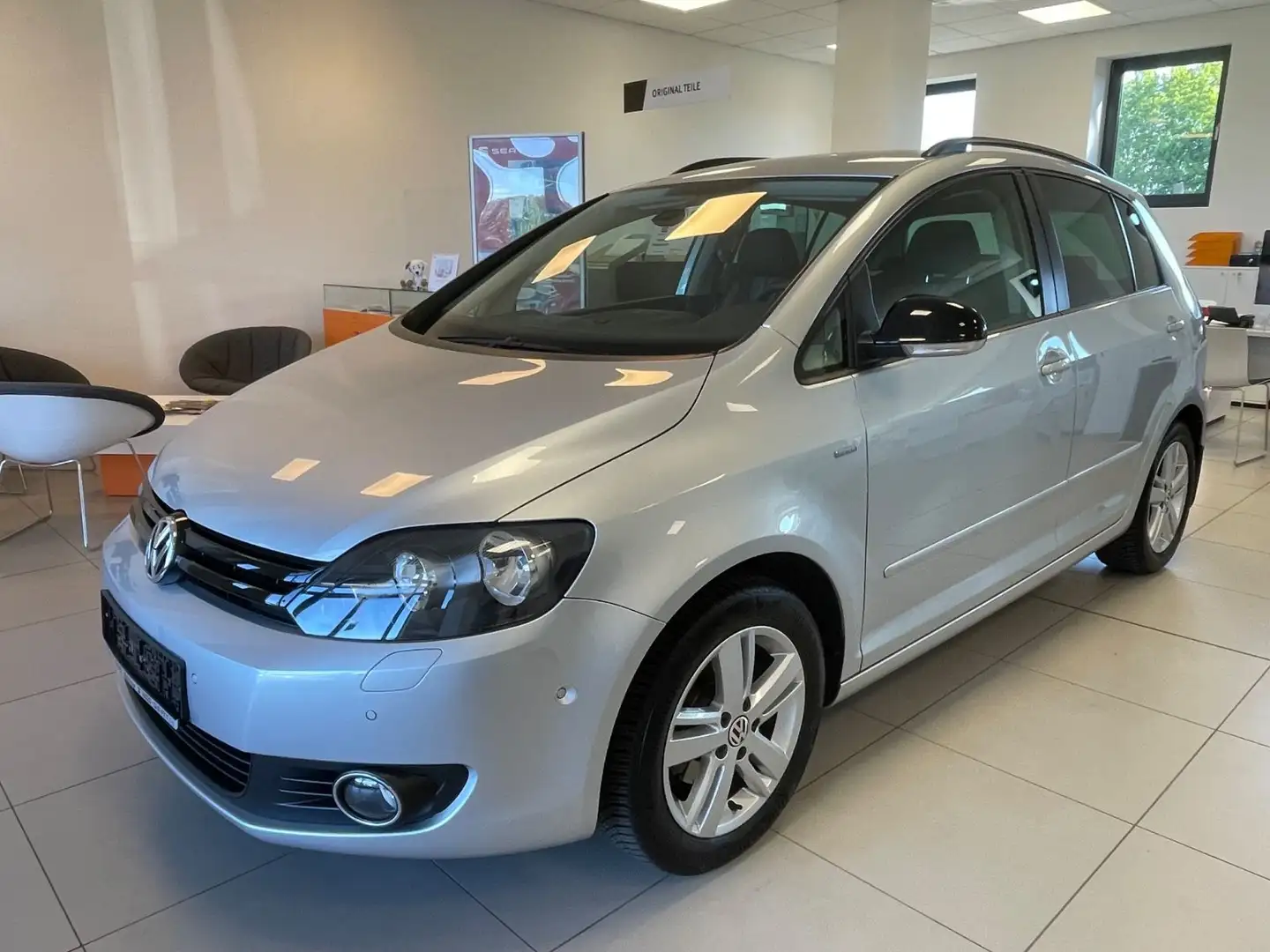 Volkswagen Golf Plus VI Match DSG Automatik Silber - 2