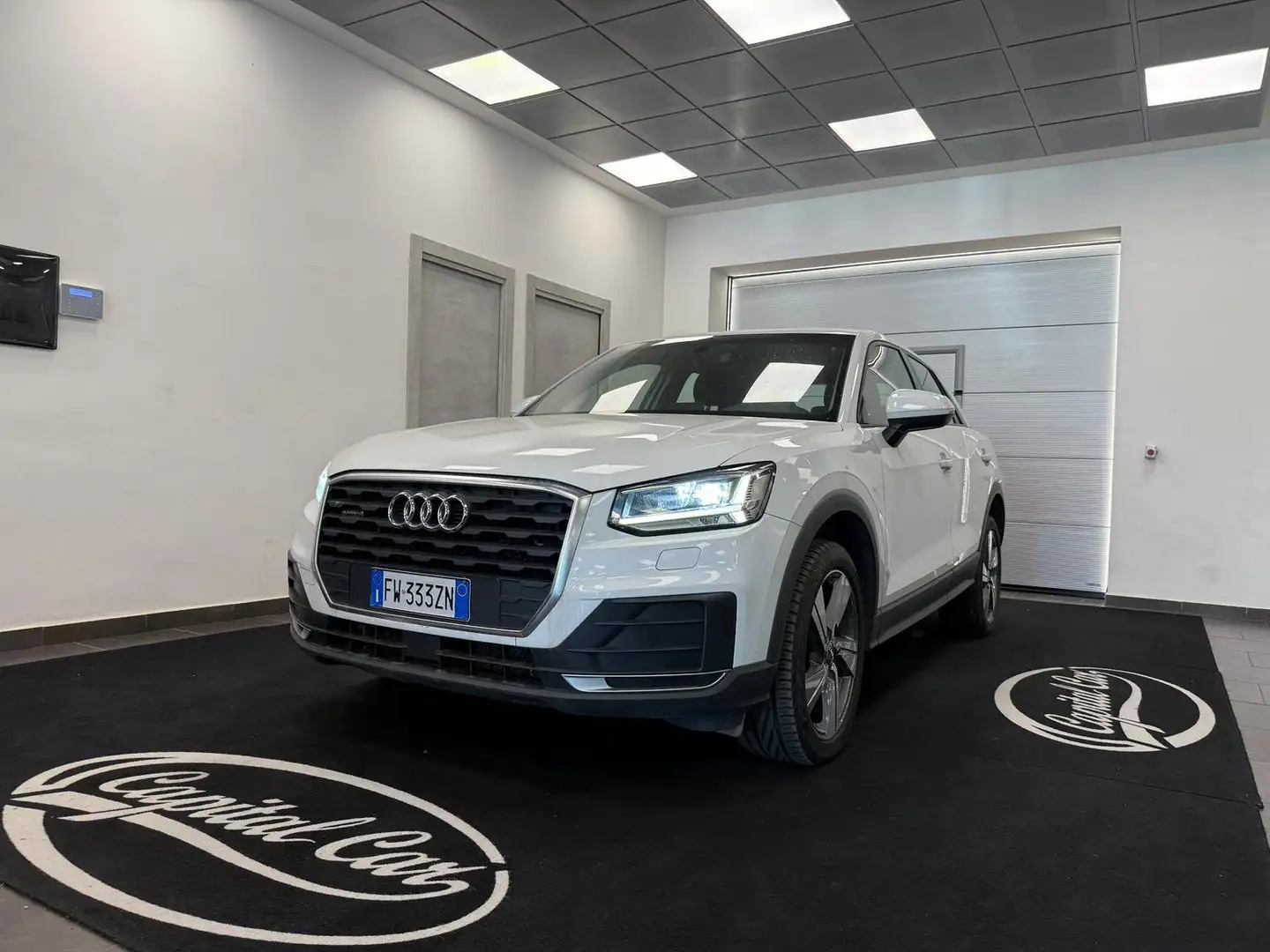 Audi Q2 Q2 35 2.0 tdi Business D quattro 150cv s-tronic Bianco - 1