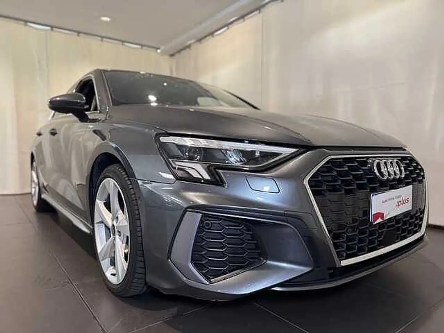 Audi A3 4ª serie SPB 35 TDI S tronic S line edition Grau - 1