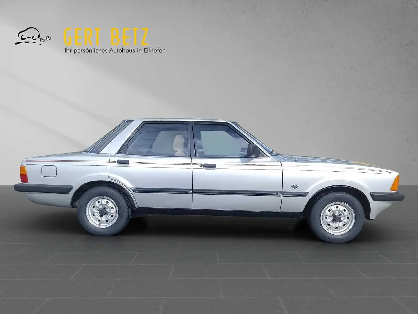 Ford Taunus 1,6 Brilland unverbastelt , orig. 16.100km Silber - 2