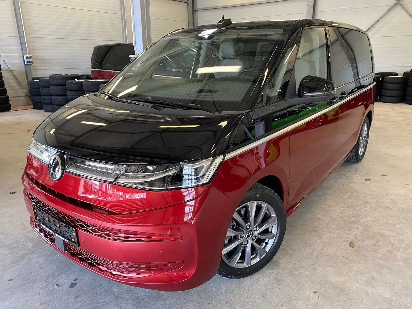 Volkswagen T7 Multivan Style ACC HUD AHK 360° H/K IQ.LIGHT Rouge - 2