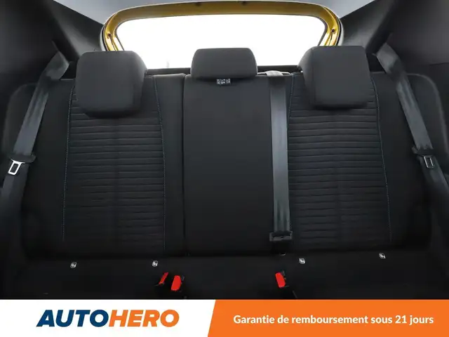Peugeot 208 view 15