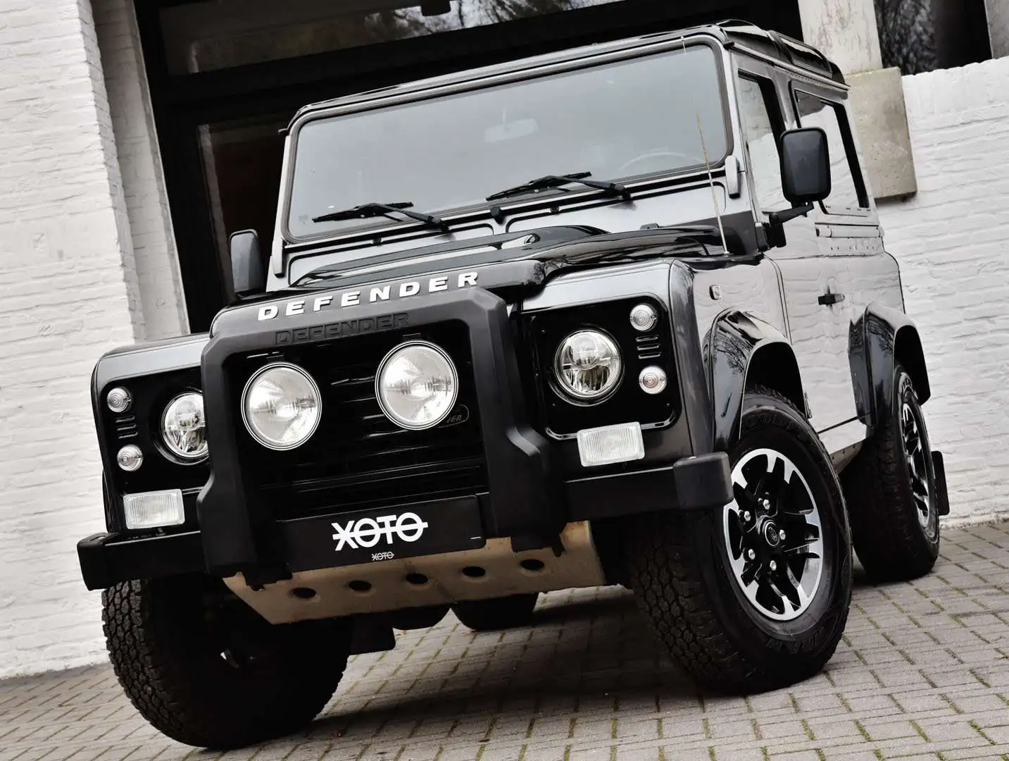 Land Rover Defender 90 ADVENTURE EDITION *** FULL HISTORY *** Gris - 1