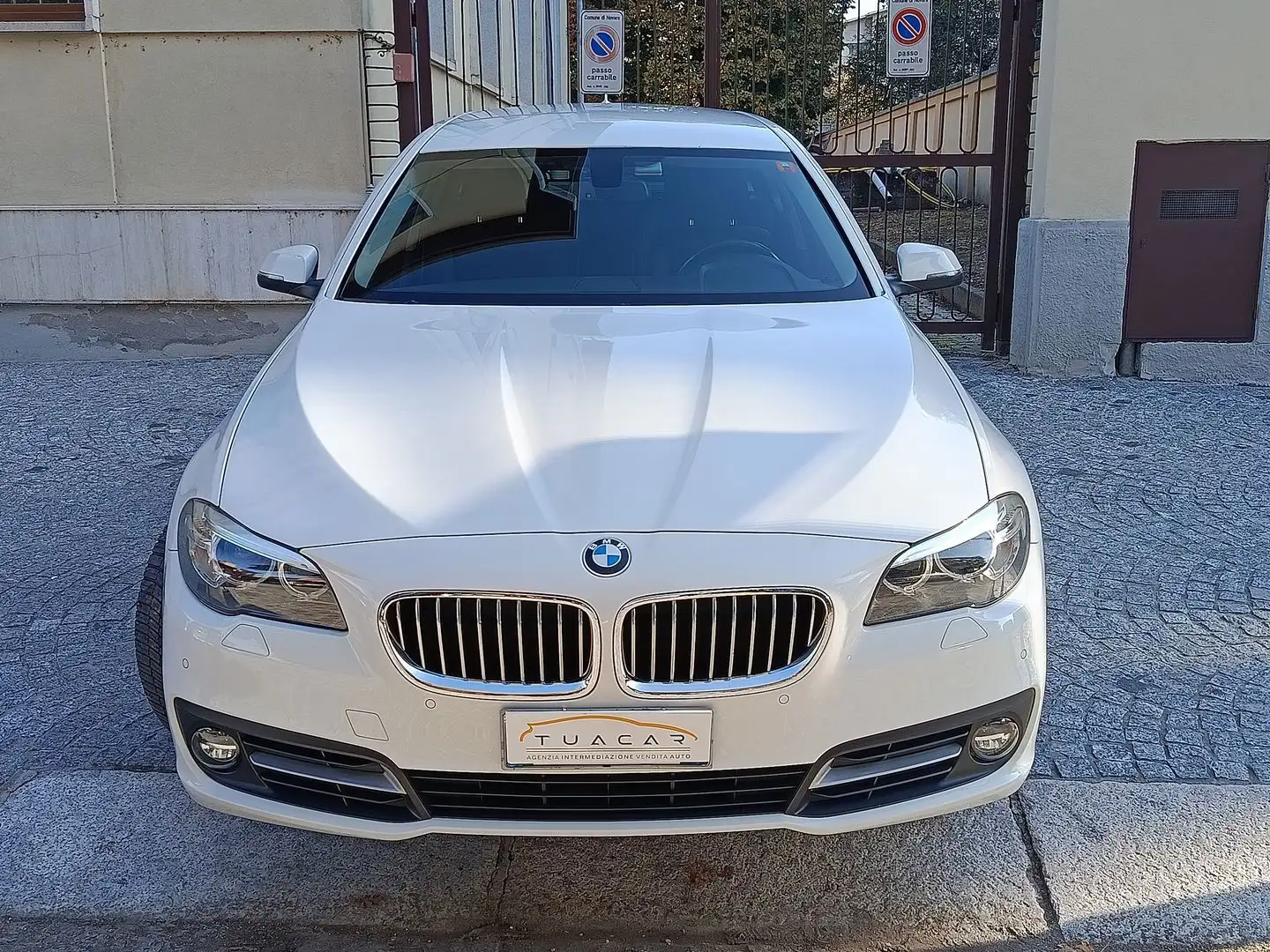 BMW 520 Business 520 d Blanc - 2