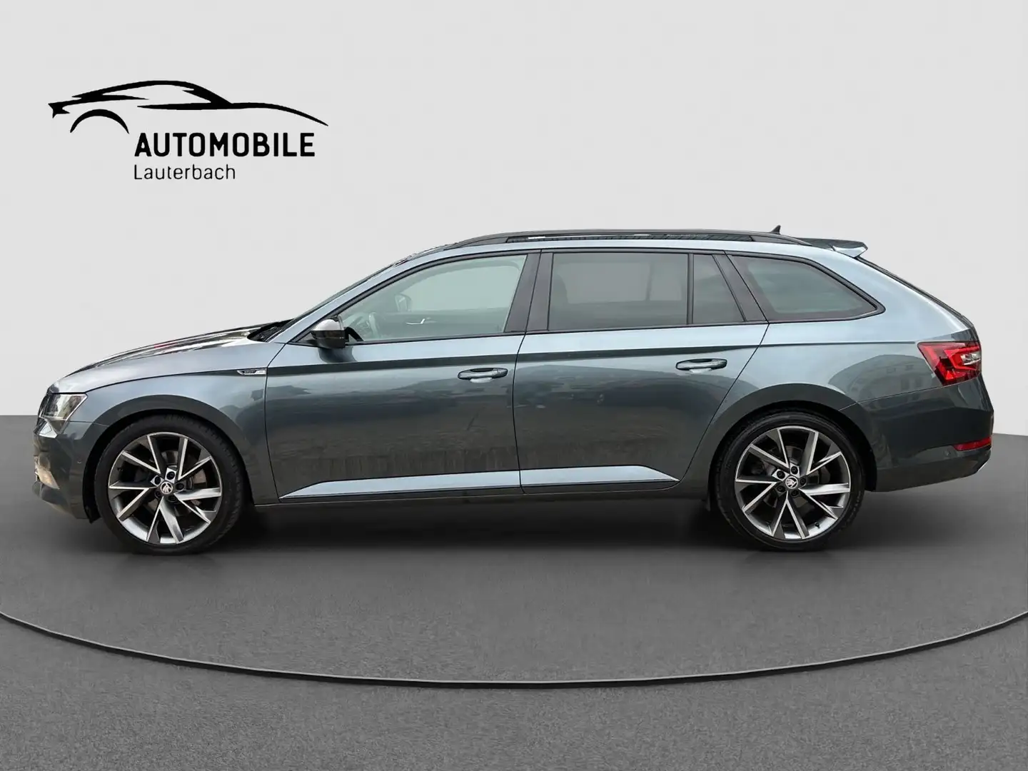 Skoda Superb Combi Sportline/DSG/LED/DAB/SH/AHK/ACC Grau - 2