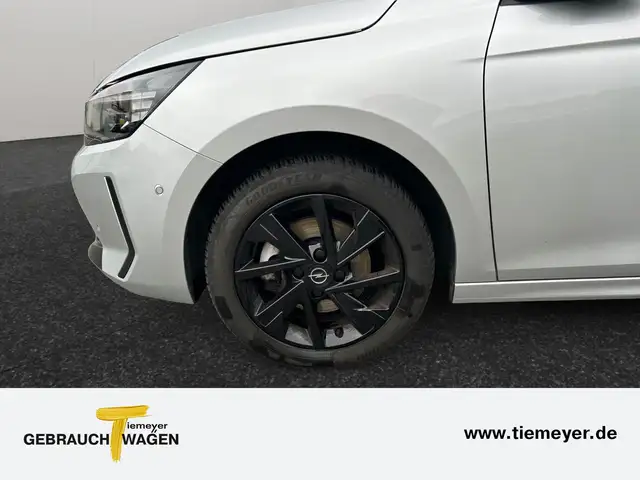 Opel Corsa view 9