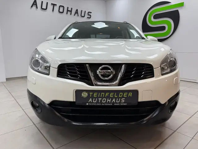Nissan Qashqai view 2