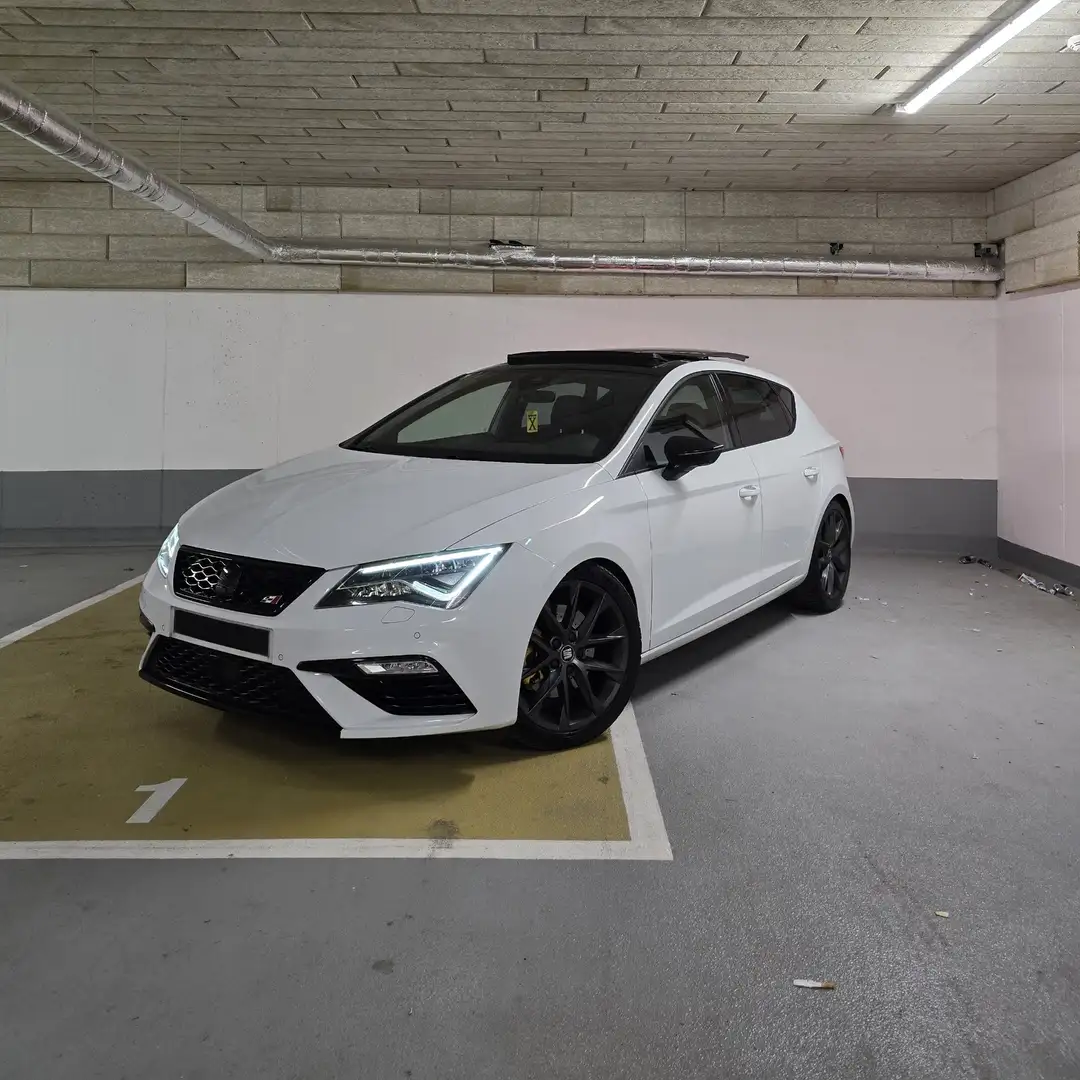 SEAT Leon FR 2,0 TSI DSG Start-Stopp - 1