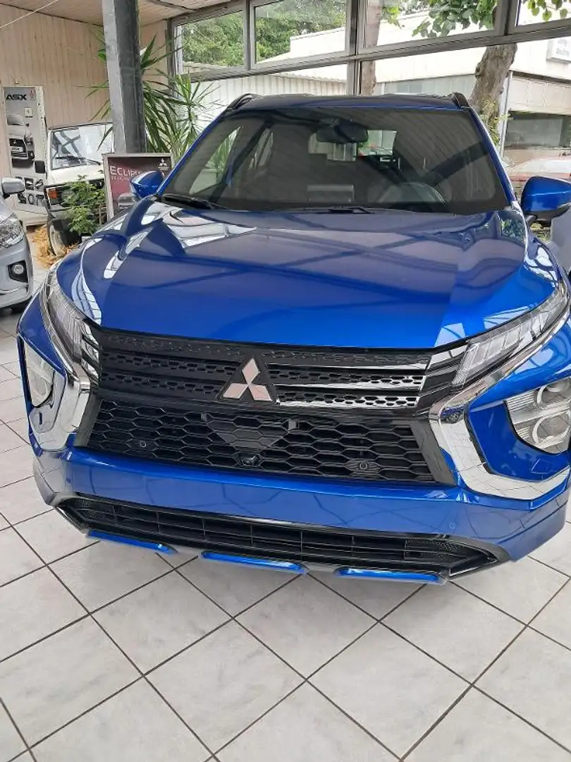 Mitsubishi Eclipse Cross PHEV Select 2.4 MIVEC 4WD Blau - 2