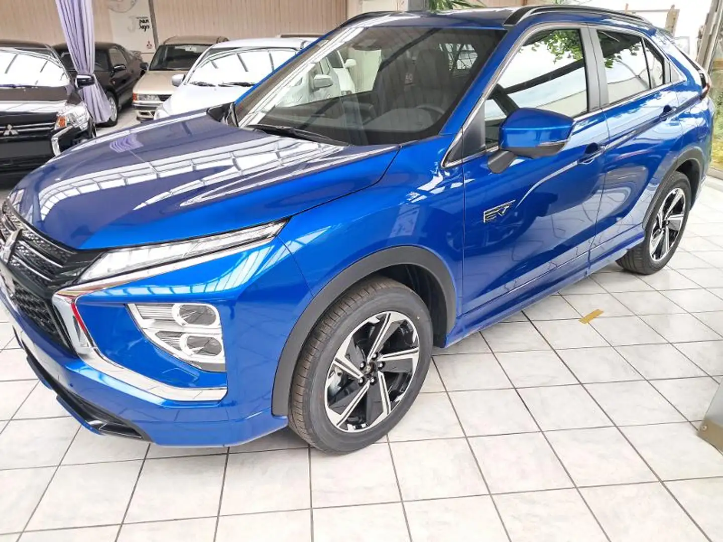 Mitsubishi Eclipse Cross PHEV Select 2.4 MIVEC 4WD Blau - 1
