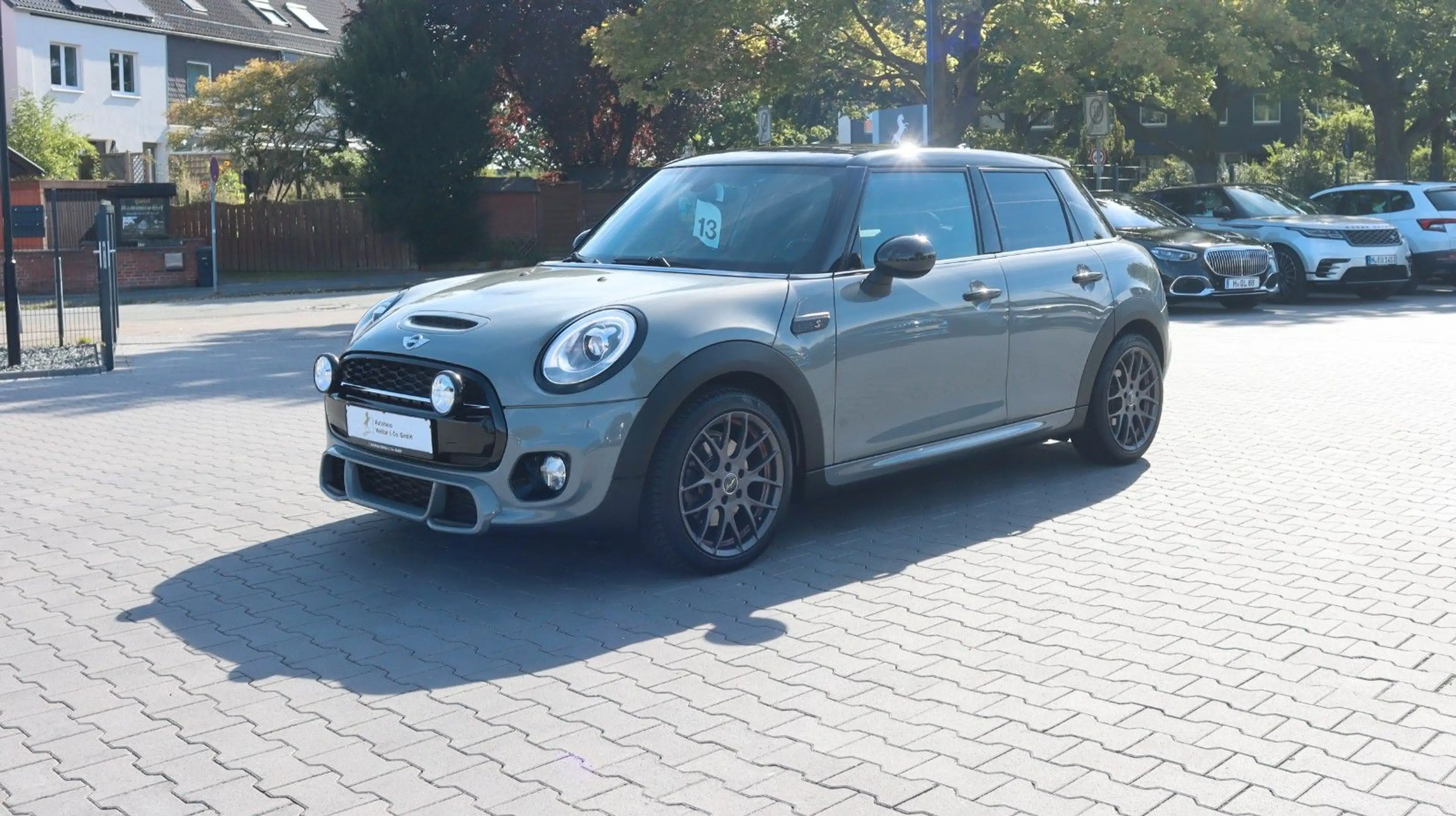 MINI Cooper S JCW Kamera LED Navi PDC Ambiente SitzHz — photo 3