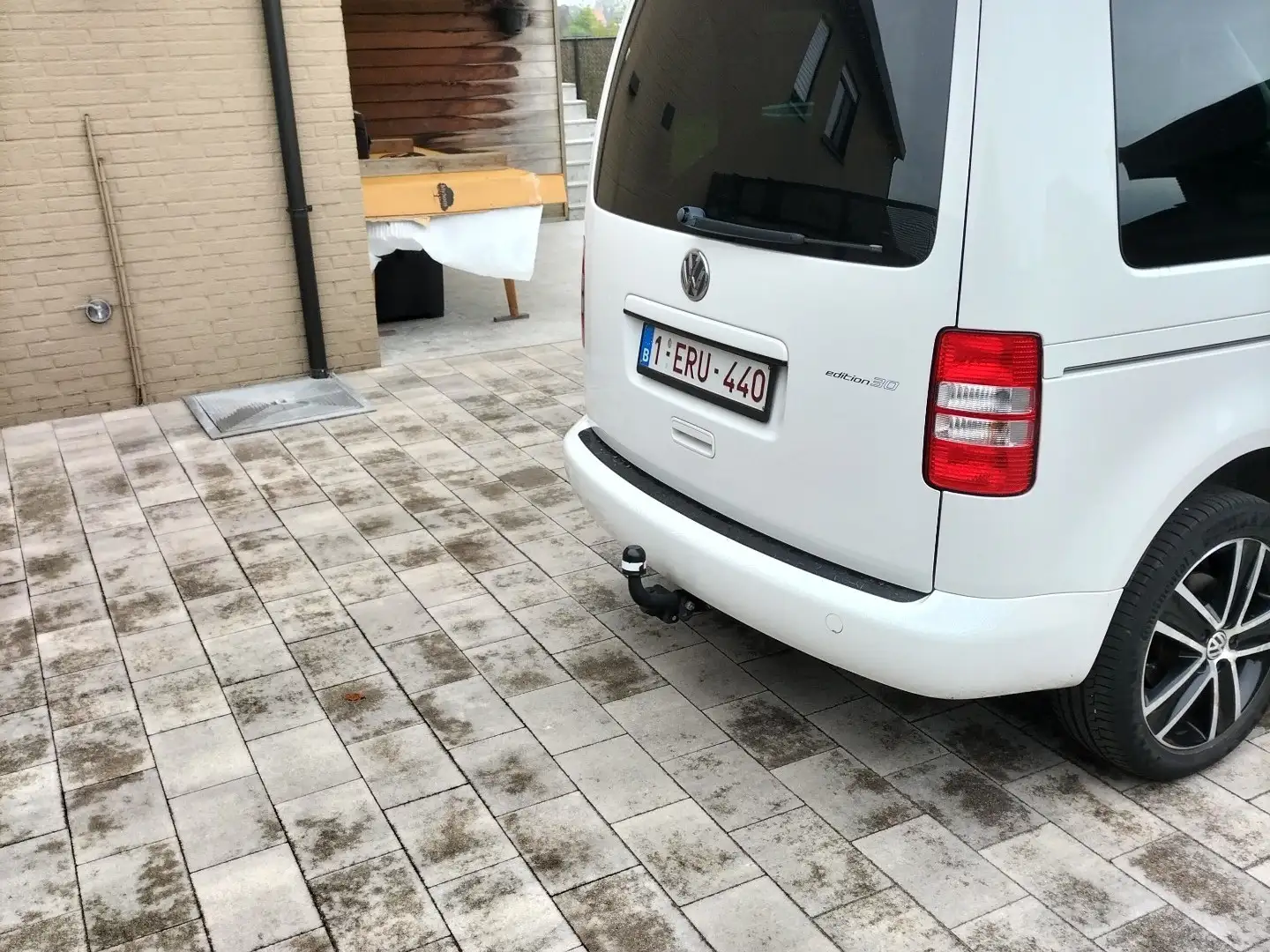 Volkswagen Caddy 1.2 (5-Si.) Edition 30 Wit - 2