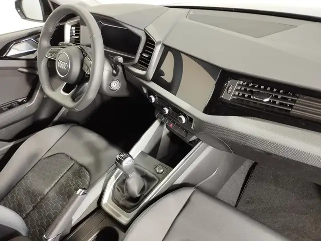 Audi A1 view 12