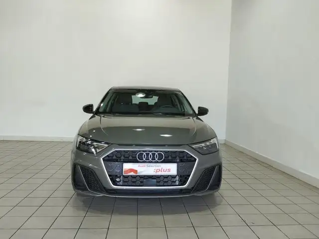 Audi A1 view 2