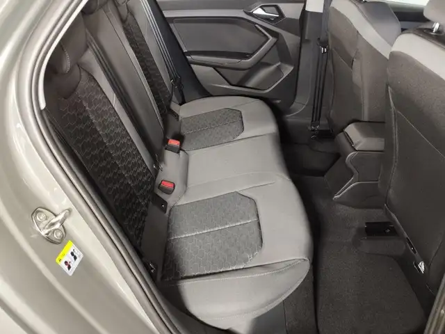 Audi A1 view 8