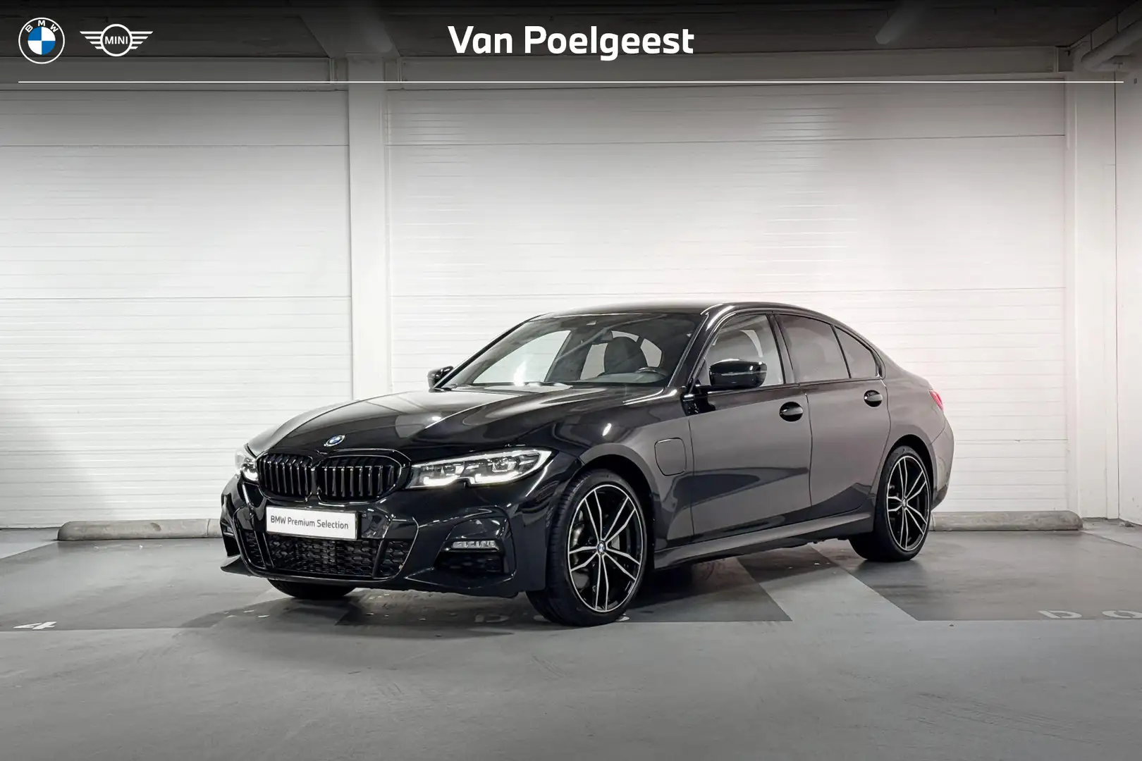 BMW 330 3 Serie Sedan 330e Business Edition Plus l M-Sport Zwart - 1