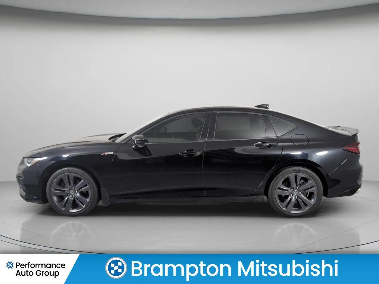 Acura TLX снимка Acura TLX