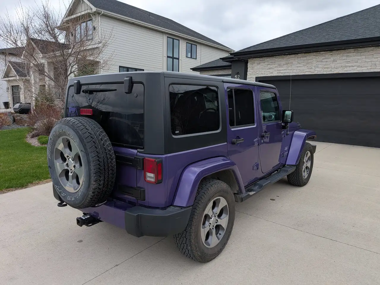 Jeep Wrangler снимка Jeep Wrangler