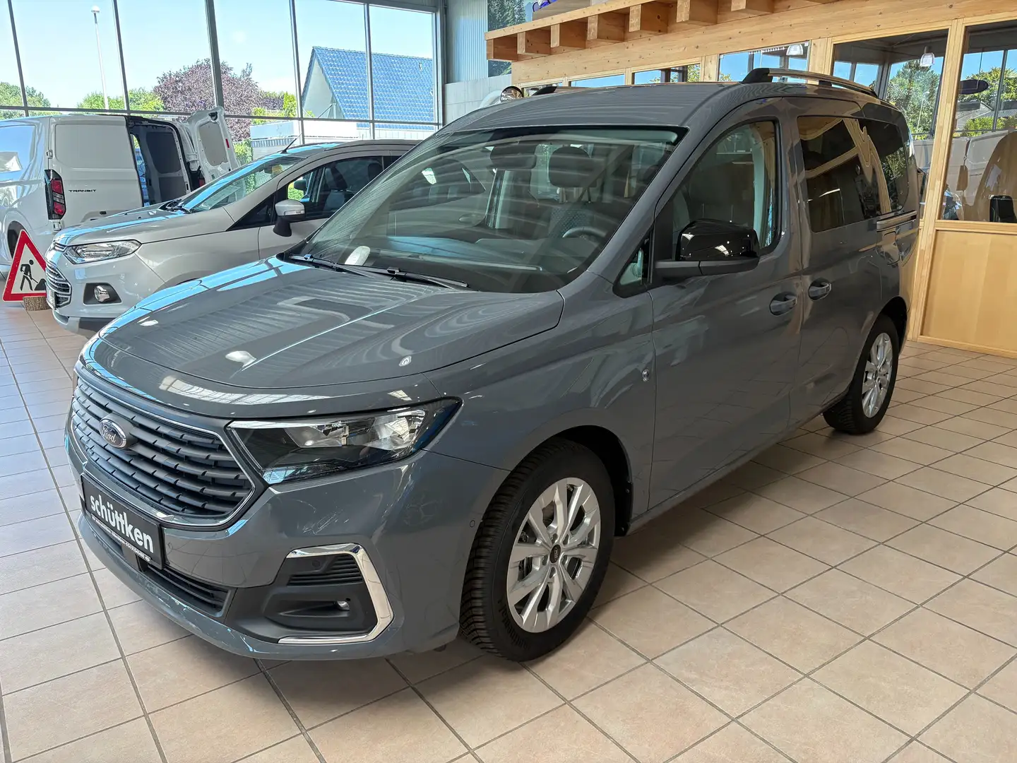 Ford Tourneo Connect 1.5 EcoBoost Aut. Titanium AHK, ACC, NAVI, SYNC4 Gris - 1