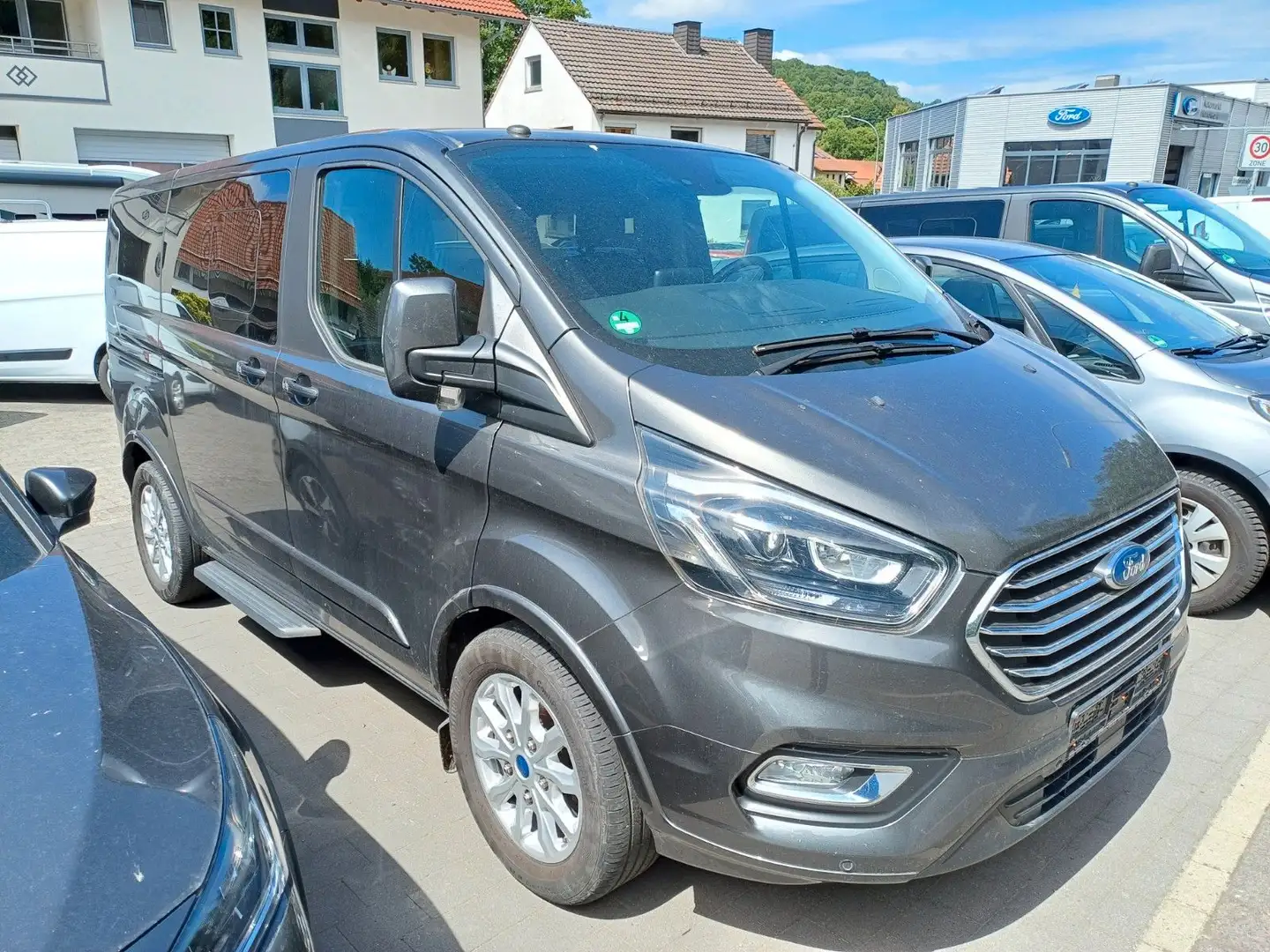 Ford Tourneo Custom Titanium 310 L1 Grau - 2