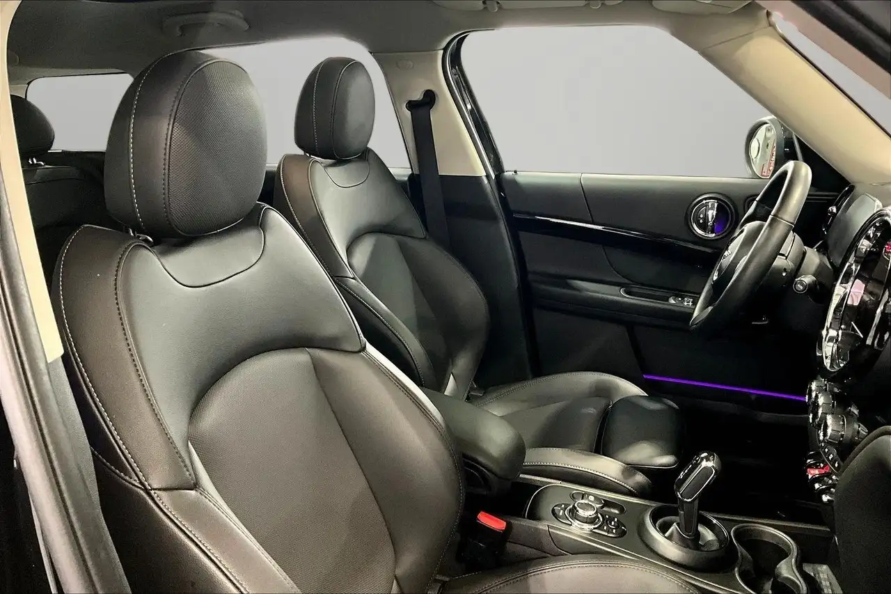 MINI Cooper S Countryman photo MINI Cooper S Countryman