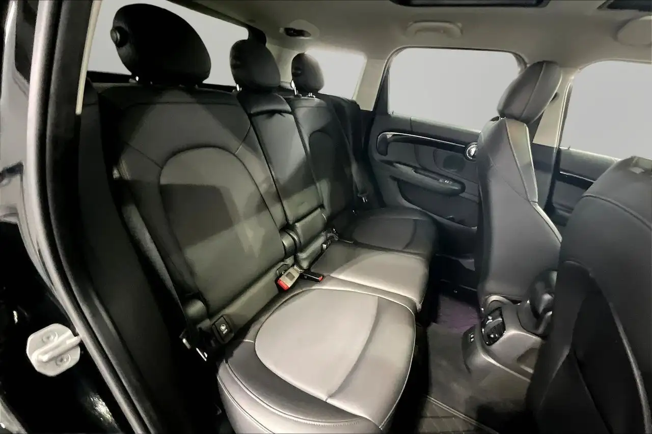 MINI Cooper S Countryman photo MINI Cooper S Countryman
