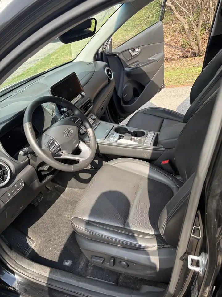 Hyundai KONA снимка Hyundai KONA
