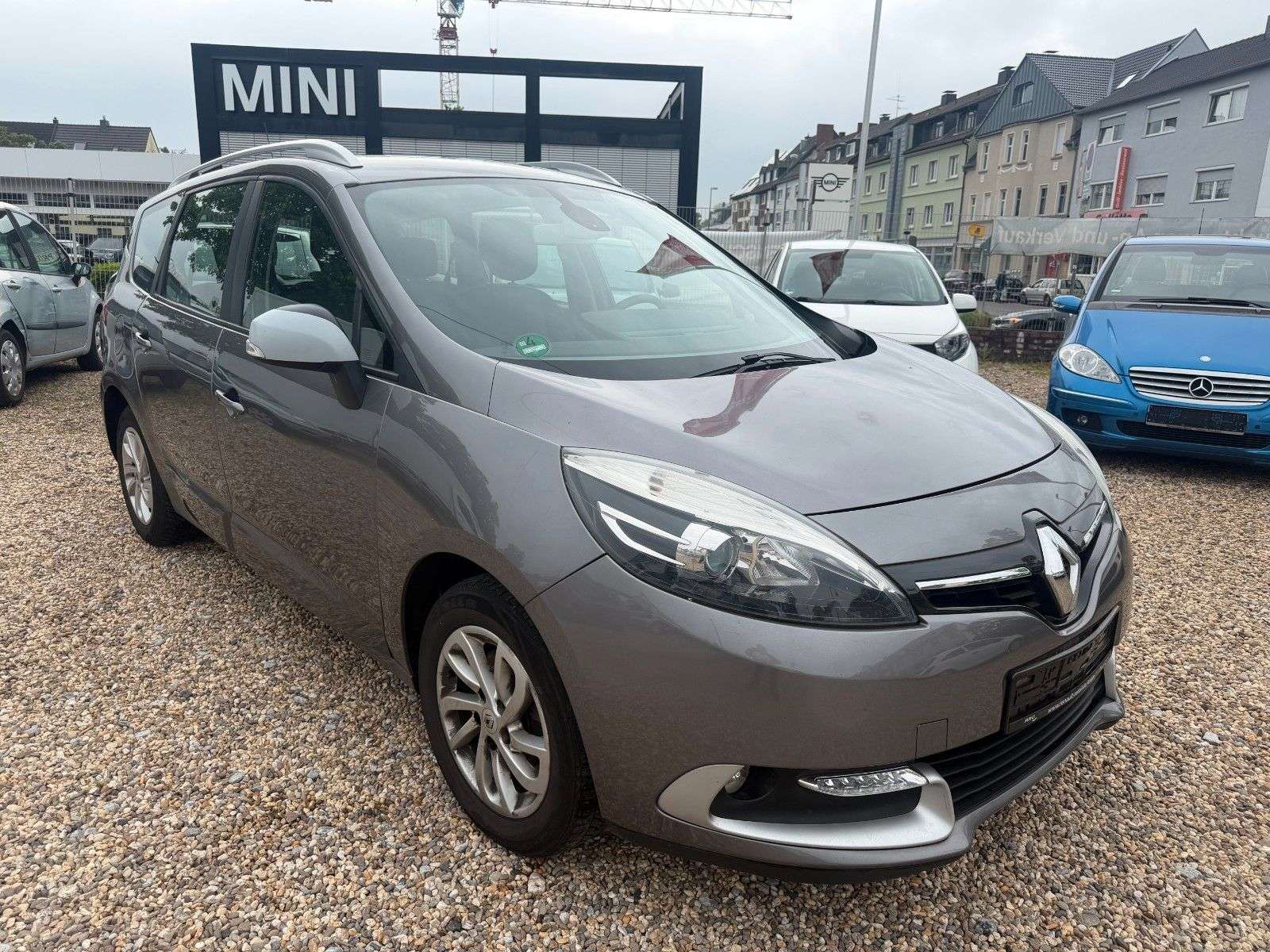 Second hand Renault Scenic 1.2