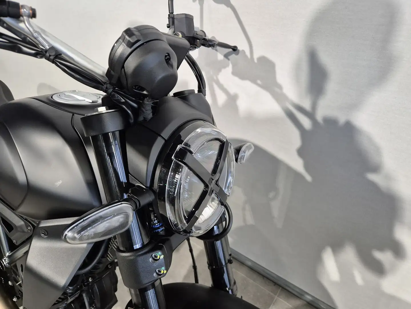 Ducati Scrambler DARK Black - 2