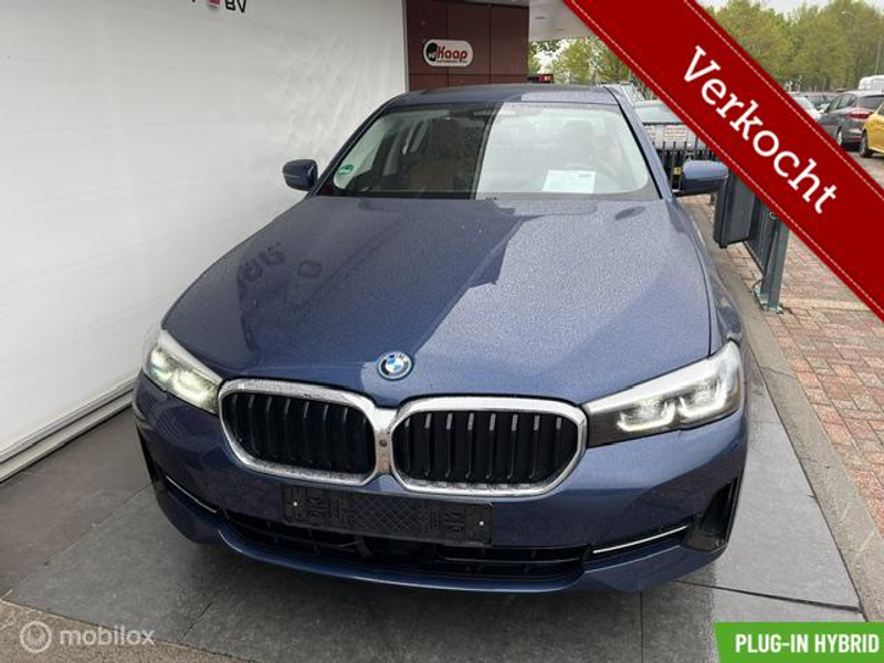 BMW 545 5-serie 545e xDrive High Executive — photo 11