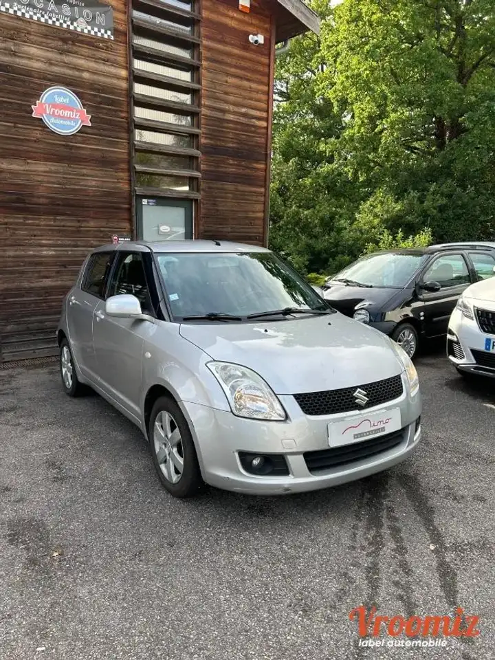 Suzuki Swift 1.3 VVT 90 GL GARANTIE 12 MOIS CARPLAY