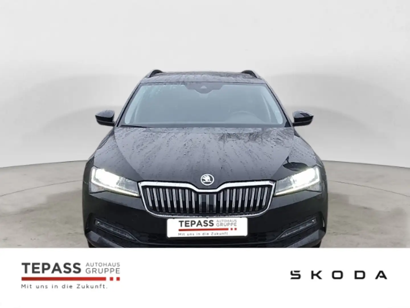 Skoda Superb Combi 2.0l TDI Ambition NAVI ACC LED MEMORY Schwarz - 2