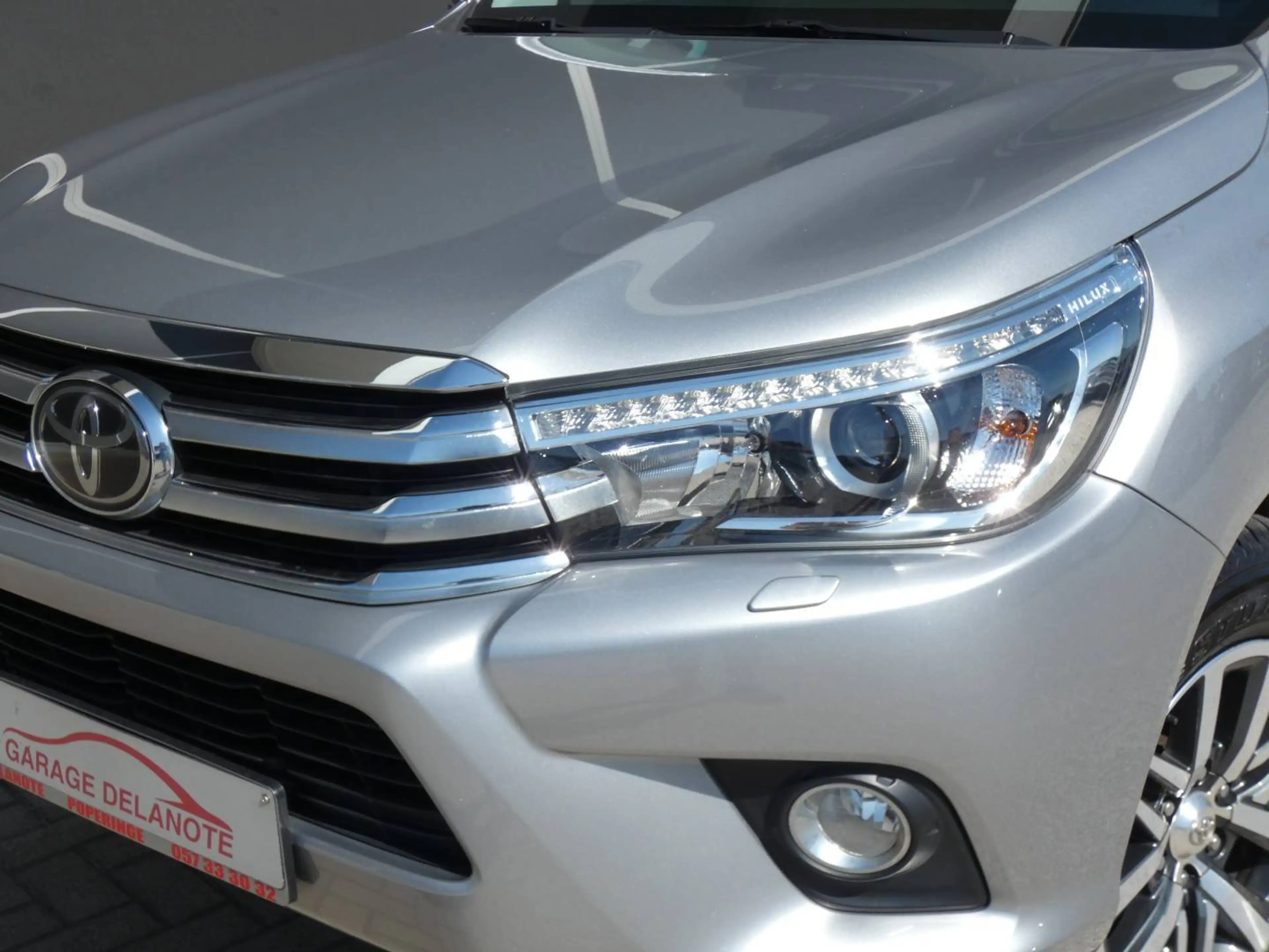 Toyota Hilux Automaat Lounge *27272+BTW* +3500kg Sleep +Roof rack +LEDER +Camera +Zetelverwarming +Xenon — photo 3