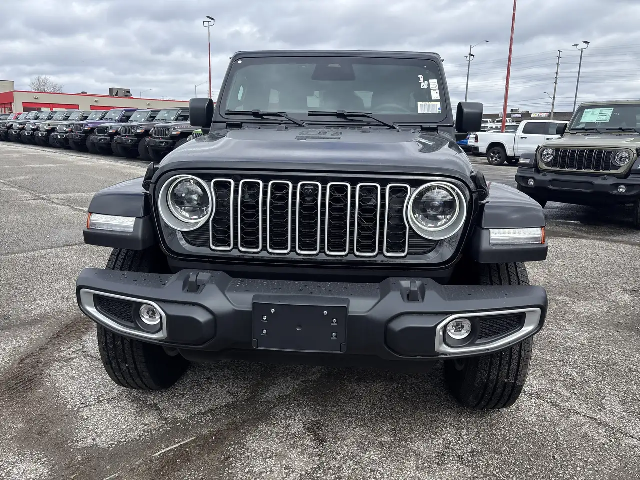 Jeep Wrangler снимка Jeep Wrangler