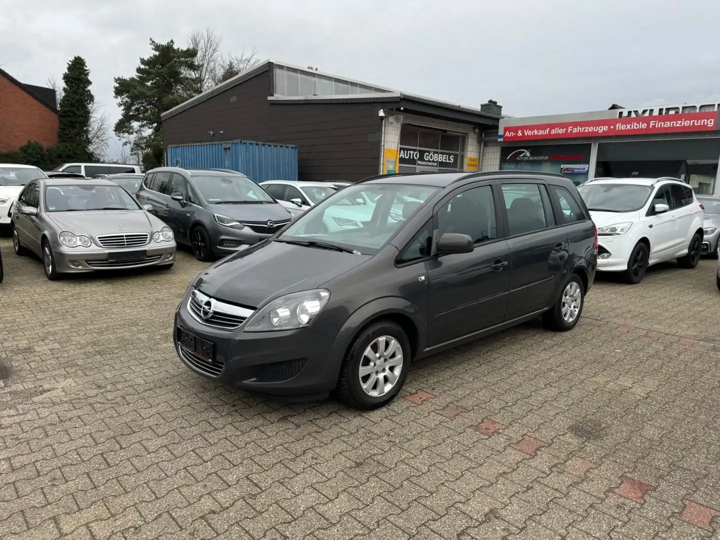Opel Zafira B Family 7-SITZER Tempo Klima 1.HAND Grau - 1