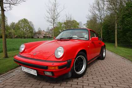 Porsche 911 3.2 Coupé | Panoramadak | Airco | Leer | Radio | V
