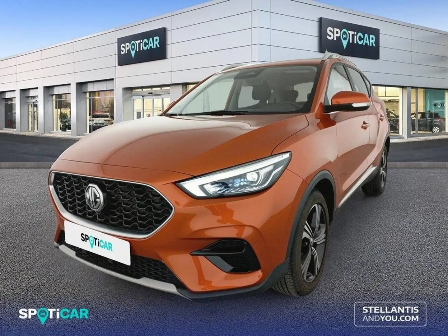 MG ZS 1.5 Comfort Naranja - 1