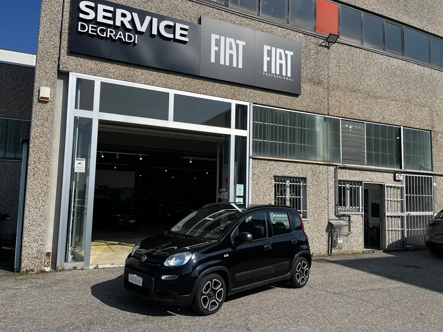Fiat Panda 1.0 firefly hybrid City Life - PRONTA CONSEGNA - Nero - 1