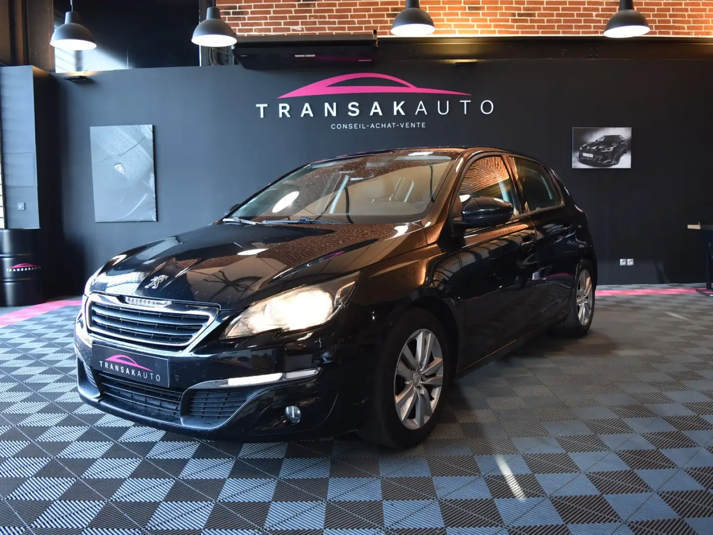 Peugeot 308 308 1.6 e-HDi 115ch FAP BVM6 Féline Noir - 1