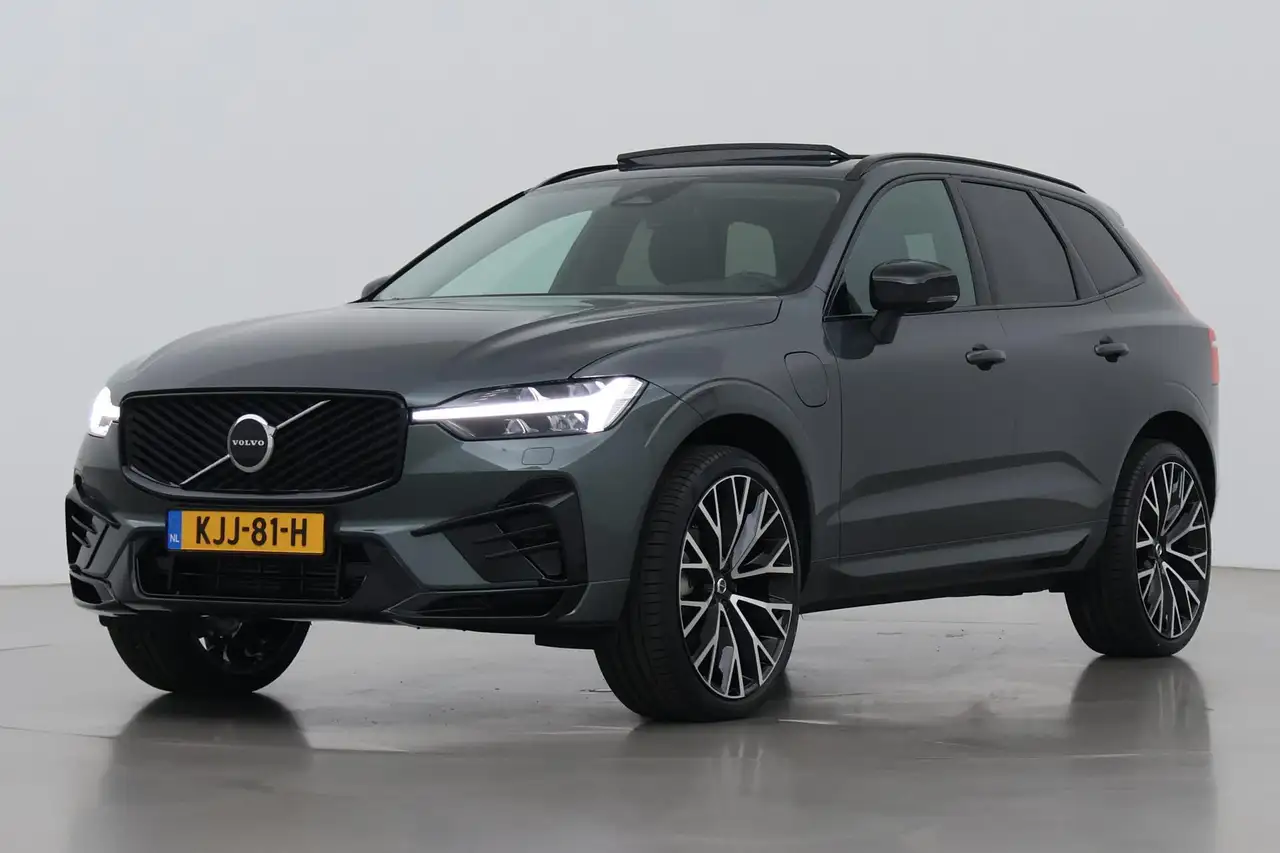 Volvo XC60 2026 — фото 8