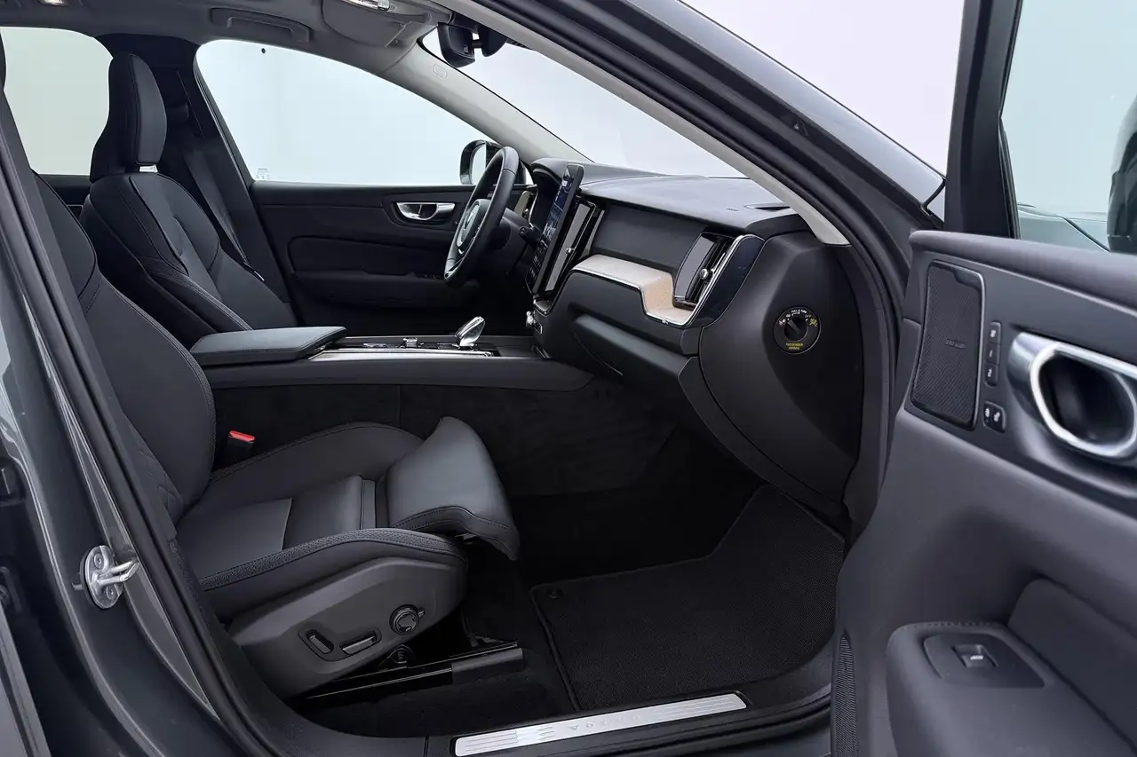 Volvo XC60 2026